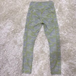 Motion365 Fabletics Legging